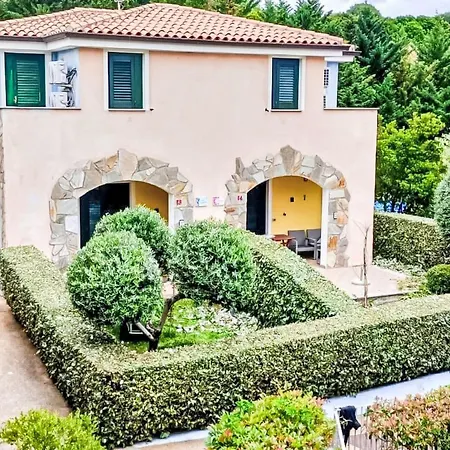 Dom wakacyjny Sardinia Hillside Retreat - 14 By Interhome Santa Maria